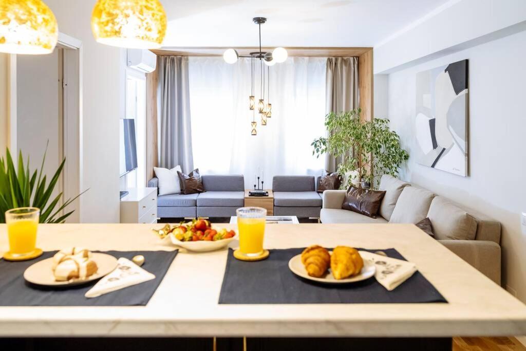 Stunning Views 2Br Intercontinental Flat Apartamento Bucareste Exterior foto