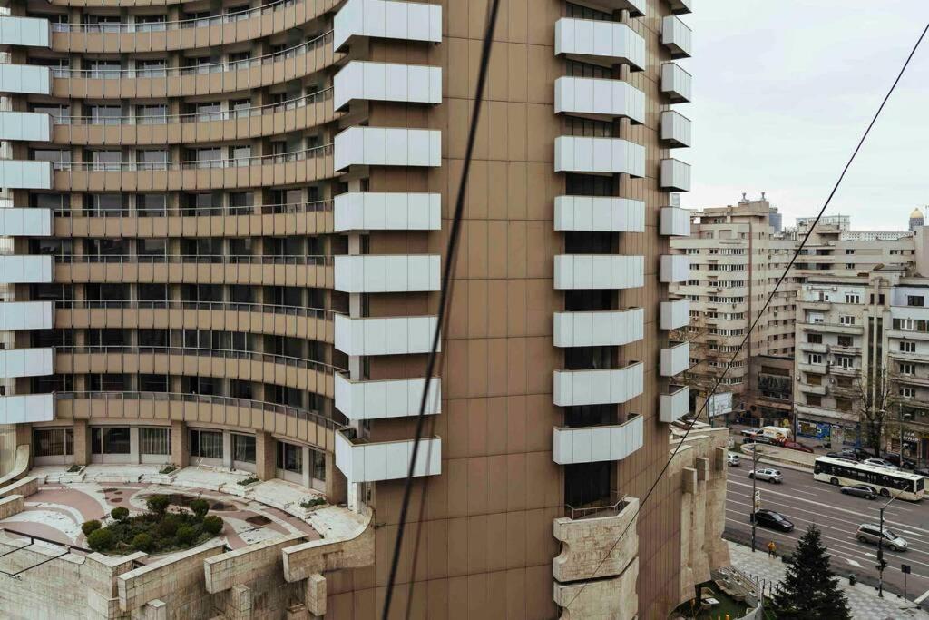 Stunning Views 2Br Intercontinental Flat Apartamento Bucareste Exterior foto